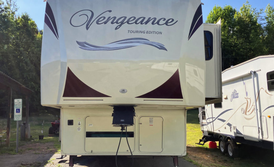 2014 Forest River Vengeance 39R12